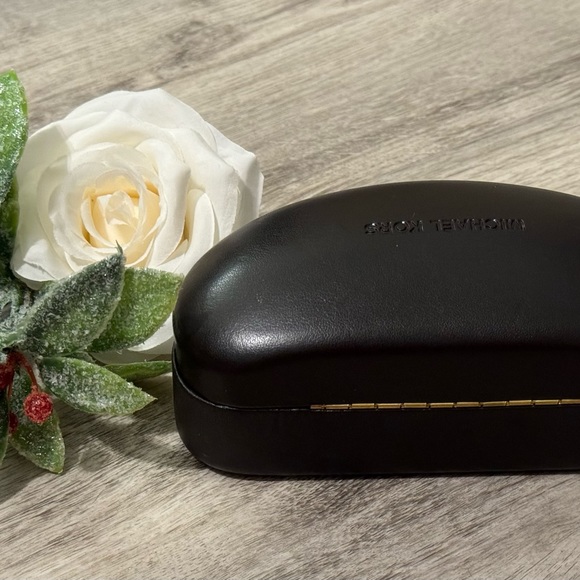MICHAEL KORS Dark Brown GLASSES CASE Eyeglass Hard Shell Clam Case NEVER USED - Picture 7 of 7